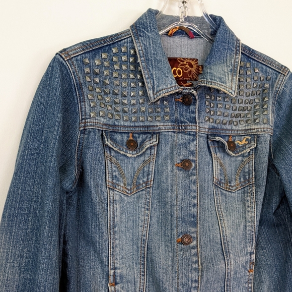 Hollister HCO Stretch Studded Trucker Jean Jacket - Picture 3 of 4